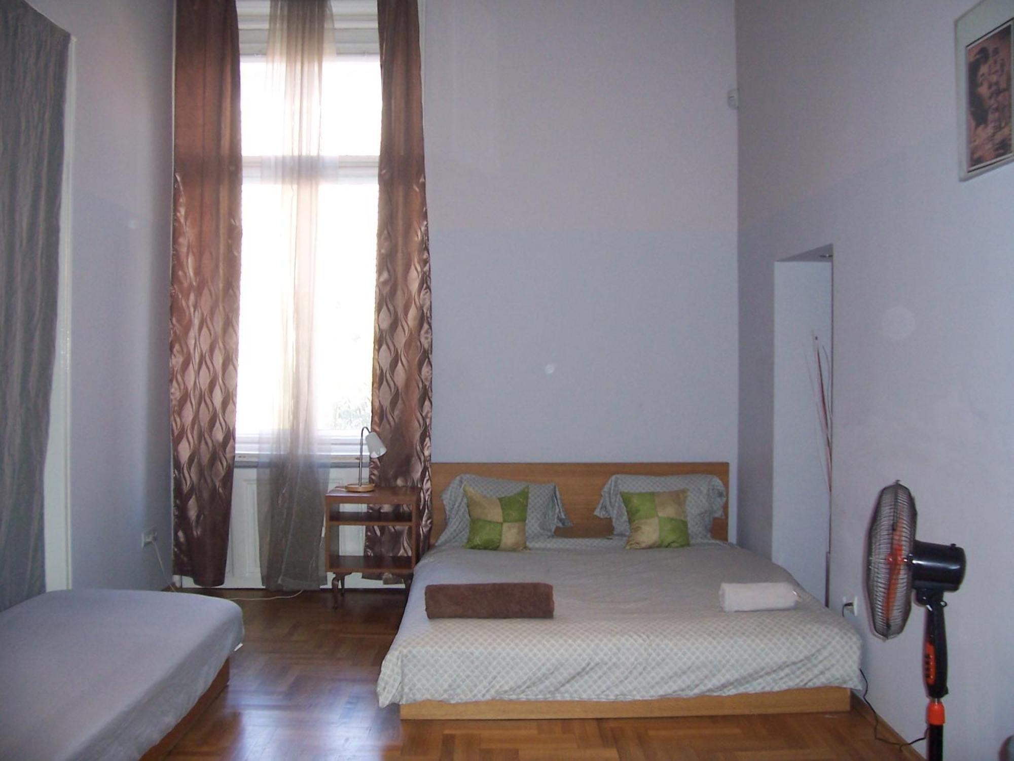 Apartment T & E